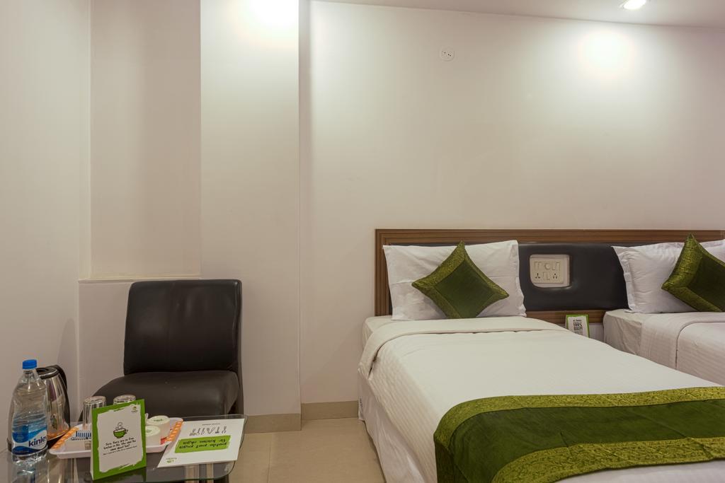 Arihant Hotel ハイデラバード エクステリア 写真