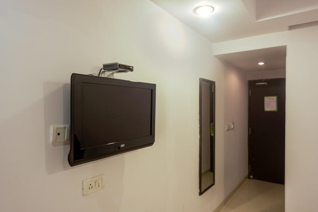 Arihant Hotel ハイデラバード エクステリア 写真